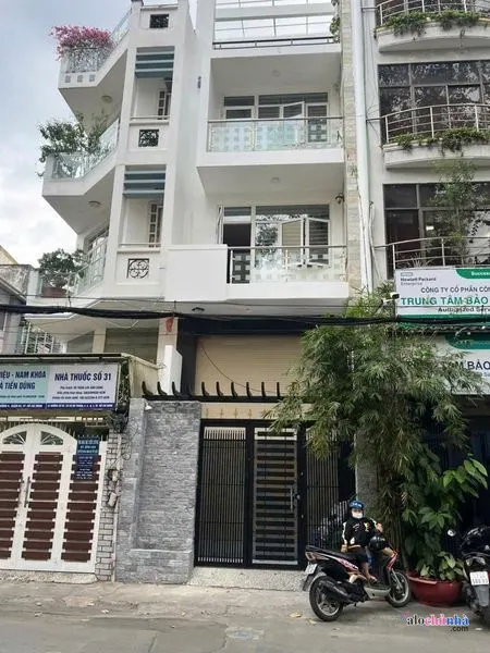 Cho Thuê  Nhà số 33 đường Số 3 Cư xá Đô Thành, Phường 4, Quận 3