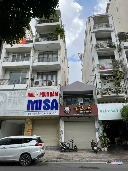 Bán  Nhà số 615 đường Nguyễn Trãi, Phường 11, quận 5