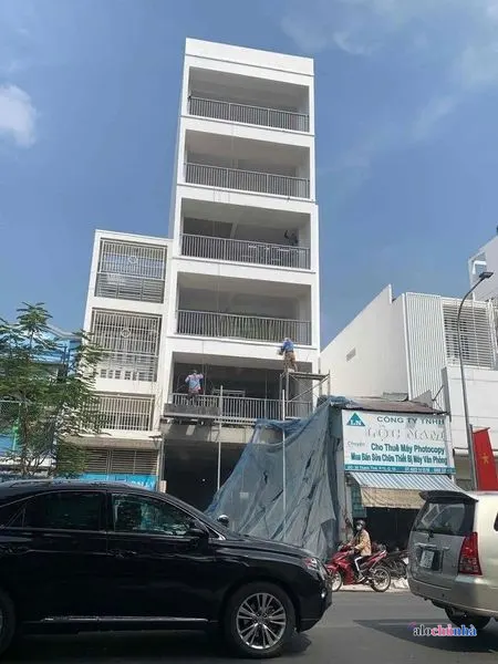 Cho Thuê  Nhà số 22-24 đường Thành Thái, Phường 12, Quận 10