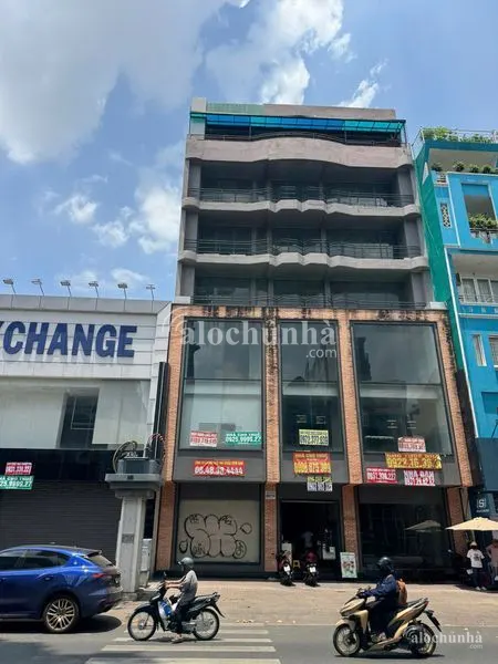 Cho Thuê Tòa Nhà Văn Phòng số 129 đường Nguyễn Trãi, phường 2, quận 5