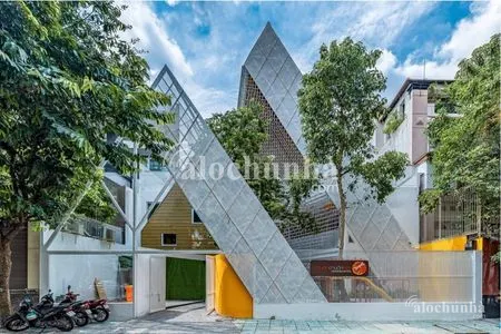 Bán Nhà số 17-19 đường Trường Sơn, Phường 15, Quận 10