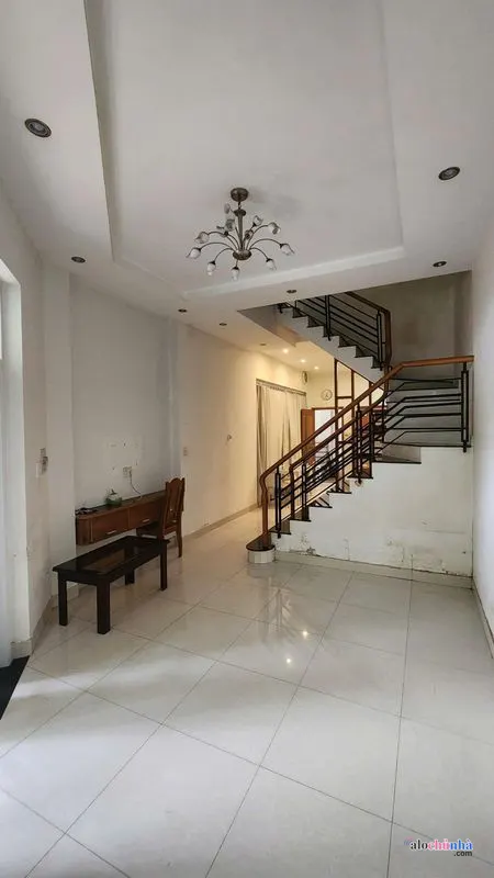 Bán Nhà số 82 Đường Số 27, Phường Tân Phong, Quận 7