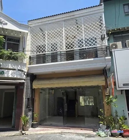 Cho Thuê  Nhà số 330/30 đường Phan Đình Phùng, phường 1, quận Phú Nhuận