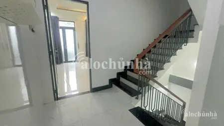 Bán Nhà số 301/8 Đường Kênh Tân Hóa, Phường Hòa Thạnh, Quận Tân Phú
