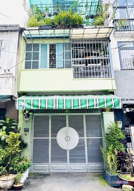 Bán  Nhà số 42/28 đường Nguyễn Giản Thanh, phường 15, quận 10